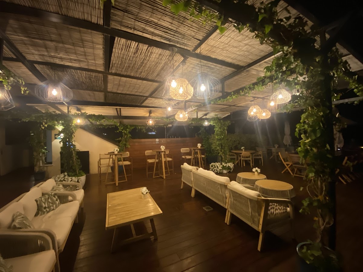 Restaurant & Bar sur le toit Es Princep