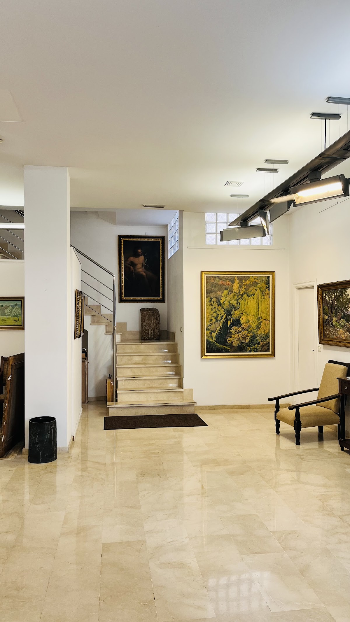 MANEU GALERIE D'ART