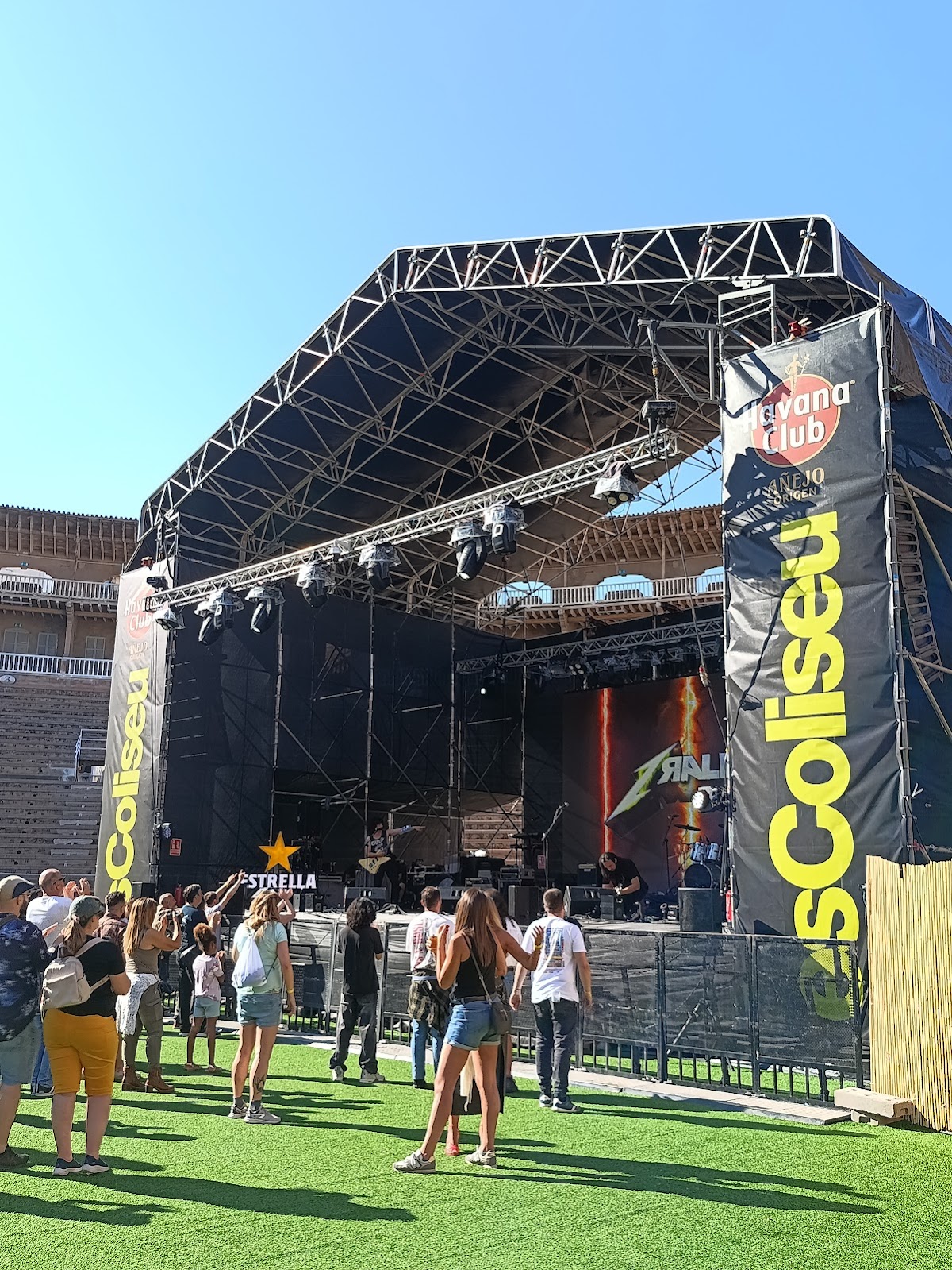 ES COLISEU - CENTRO CULTURAL