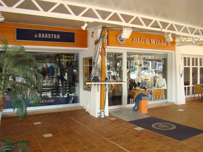 Boutique Kassandra Cala D'or. Joseph Ribkoff, North Sails, Dolcezza, Milano, David, Roidal, Alma en Pena, Crocs., TBS, HeyDude