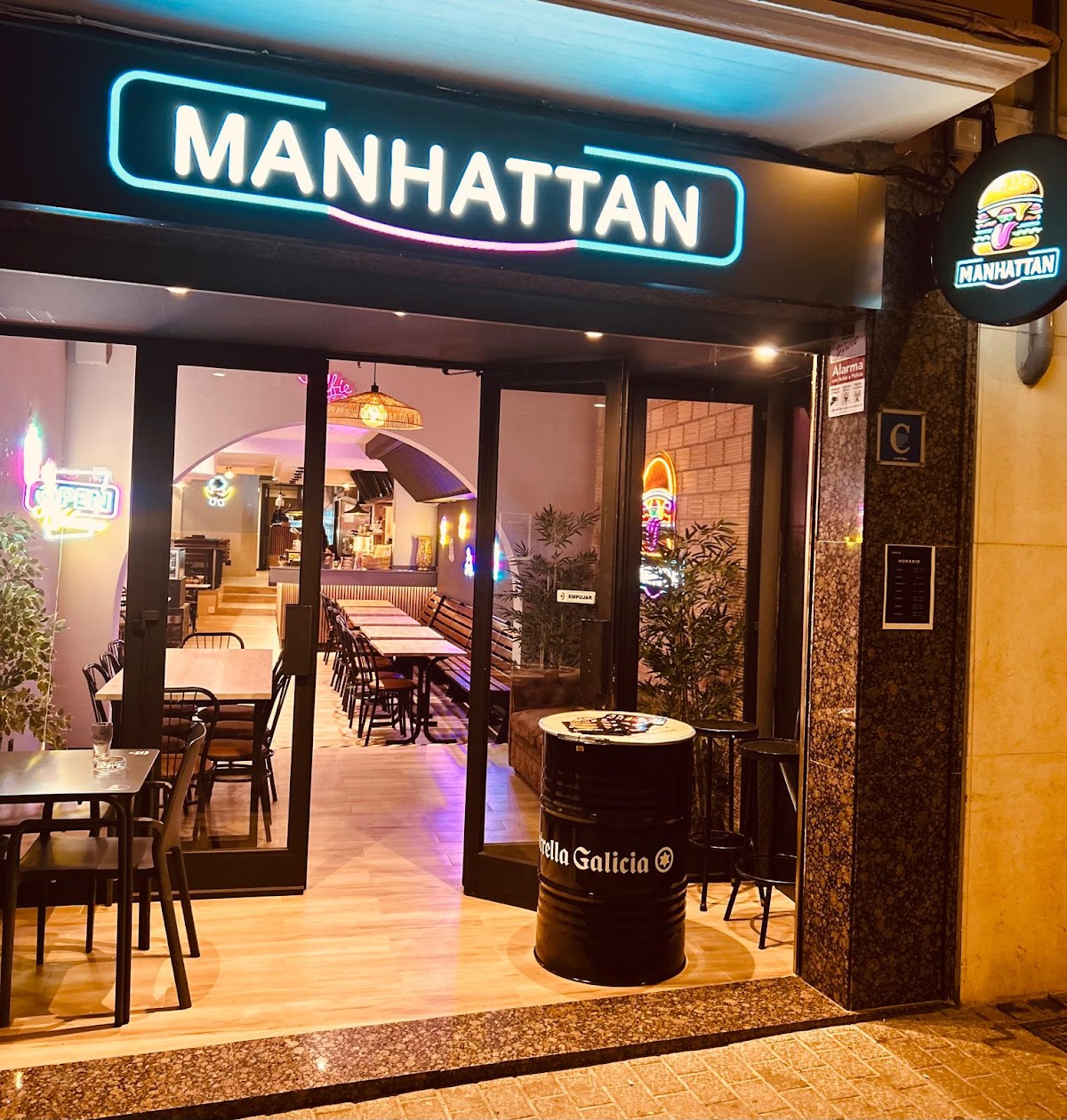 Manhattan Burger