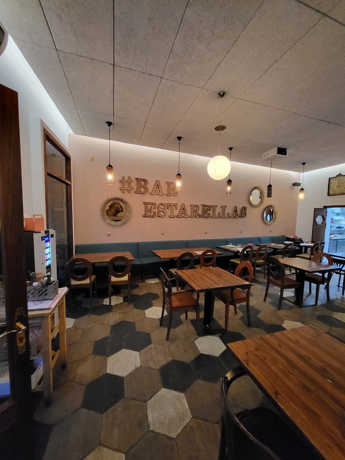 Bar i Restaurant Estarellas
