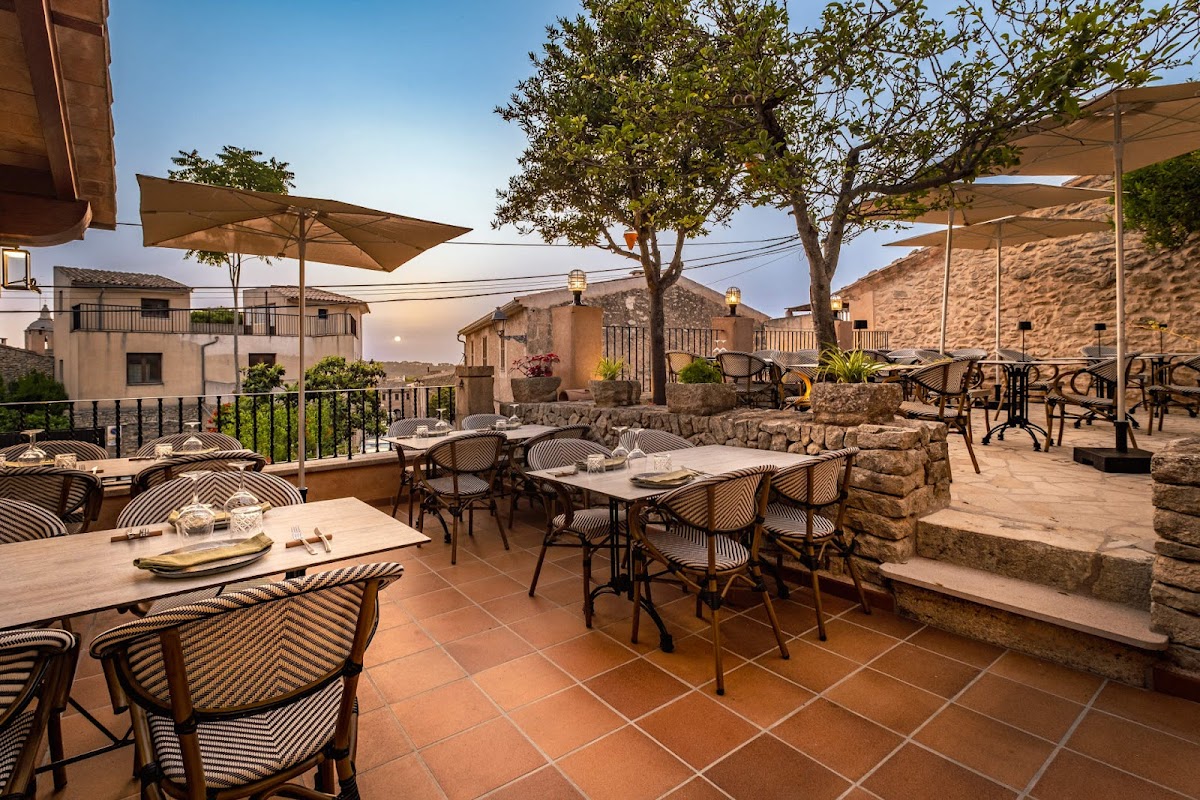 Restaurang Sa Tanqueta de Randa - Lokal Gastronomi