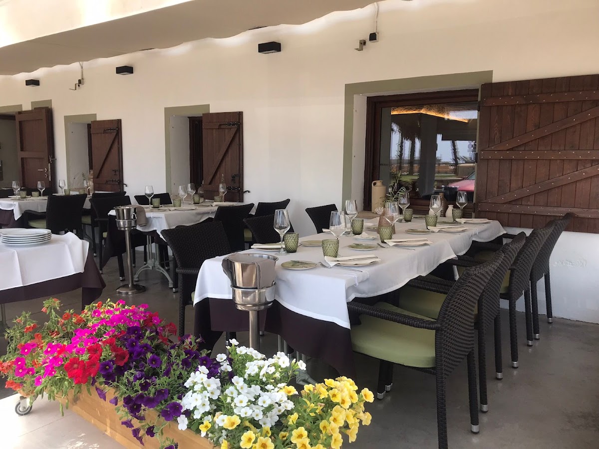 Mia Restaurant