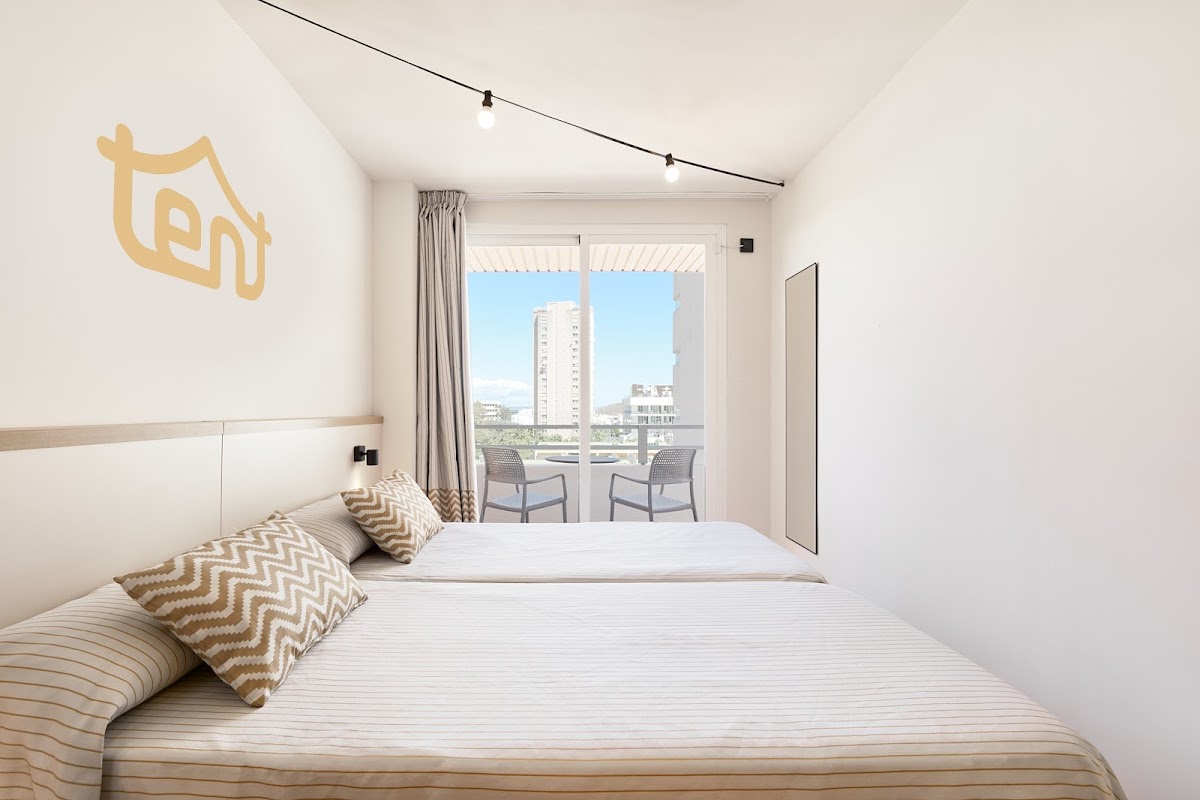 tenda Calvia Beach