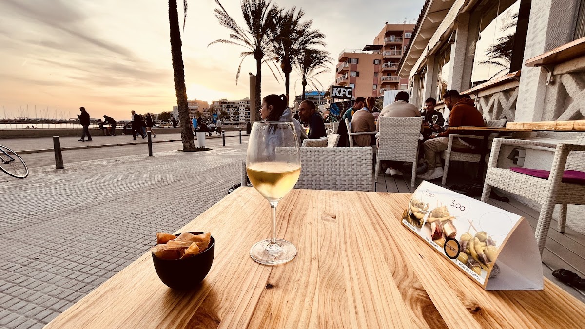 Restaurante Palms à beira da praia