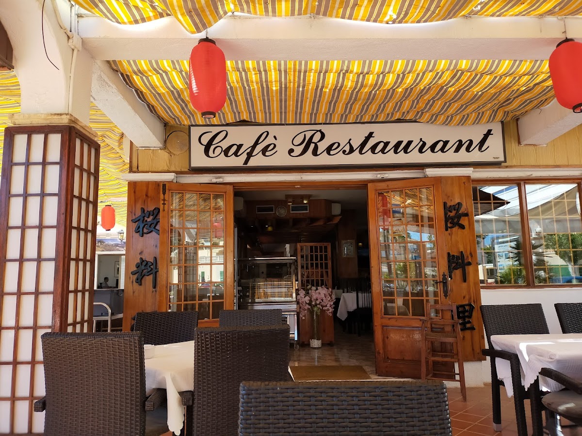 Restaurant Sakura: Kinesisk & Sushi Santa Ponsa