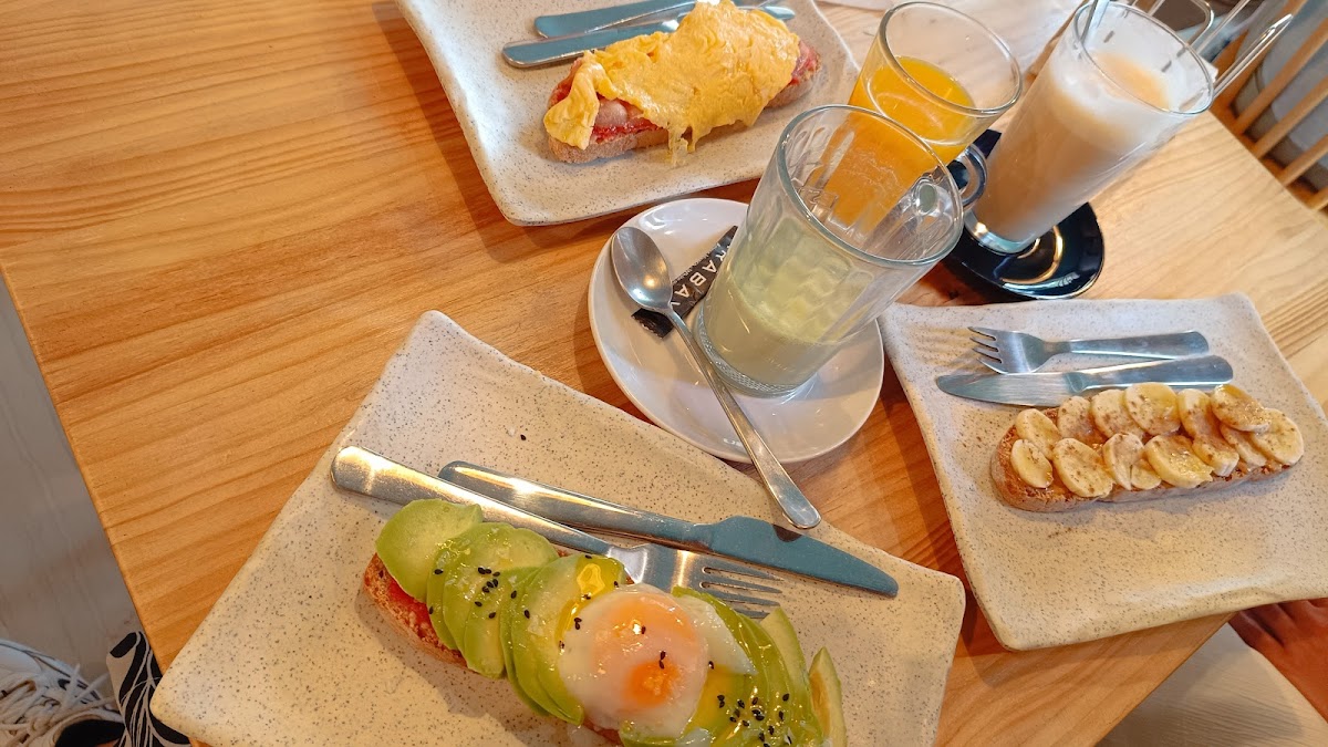 S'ECONOMAT dels Basquetes// Kaffe, pintxos, dagens ret, burgere, & mere