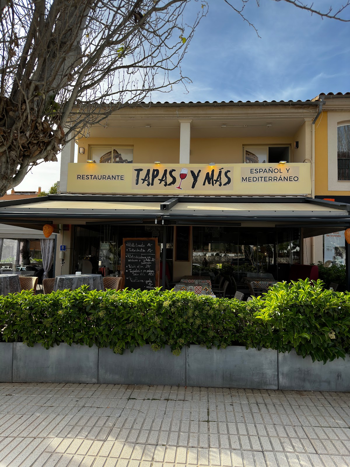 Tapas y Más l Restaurante Santa Ponsa