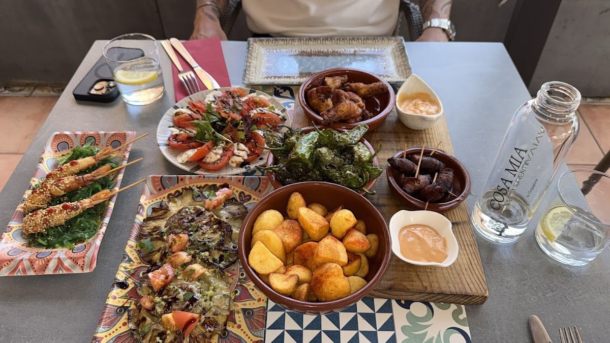 Tapas y Más l Restaurang Santa Ponsa