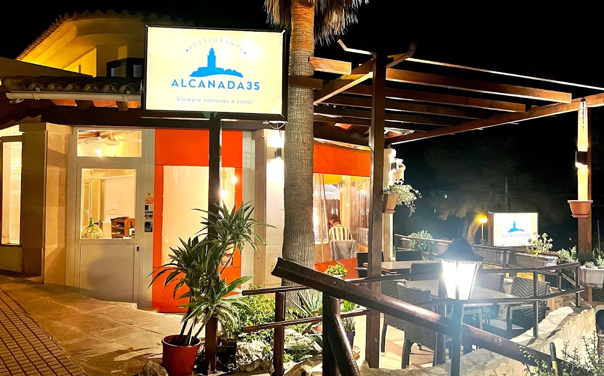 ALCANADA 35 Restaurant