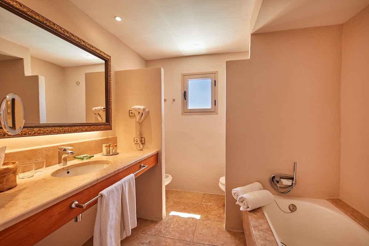 Pula Suites Boutique Resort