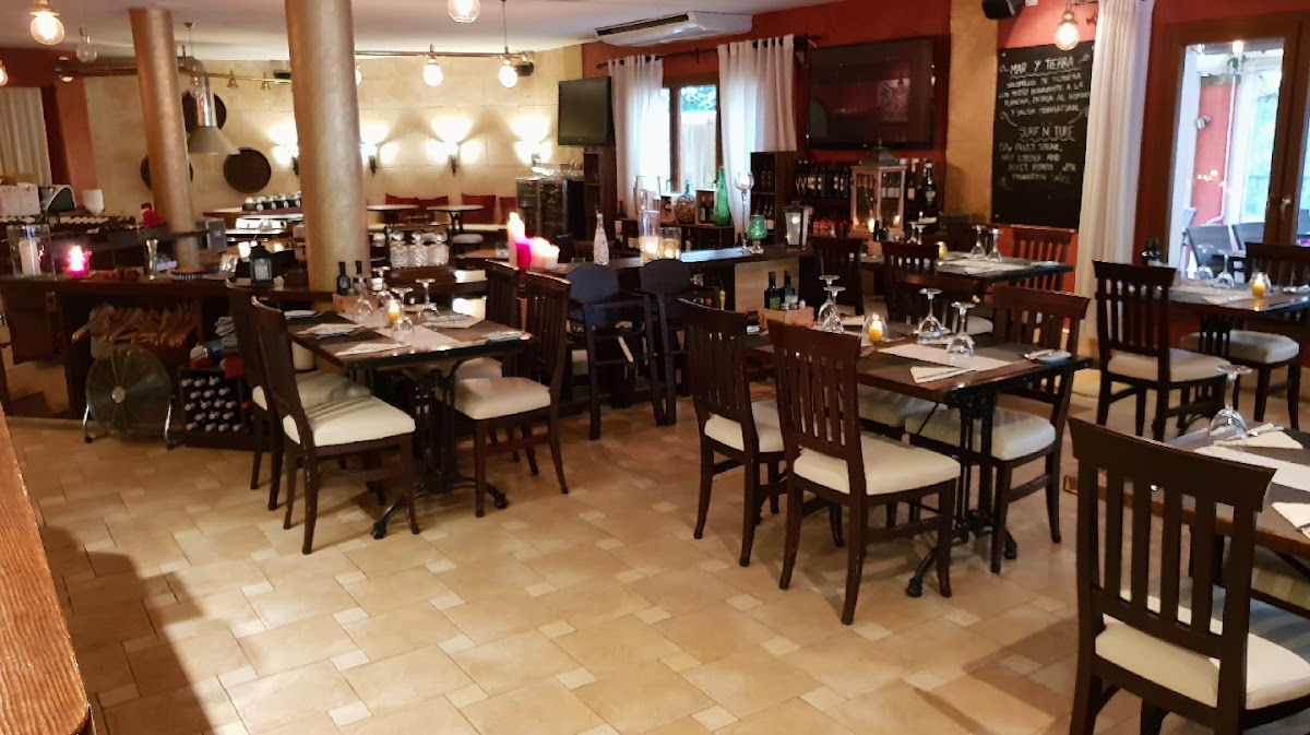 Bistro 49