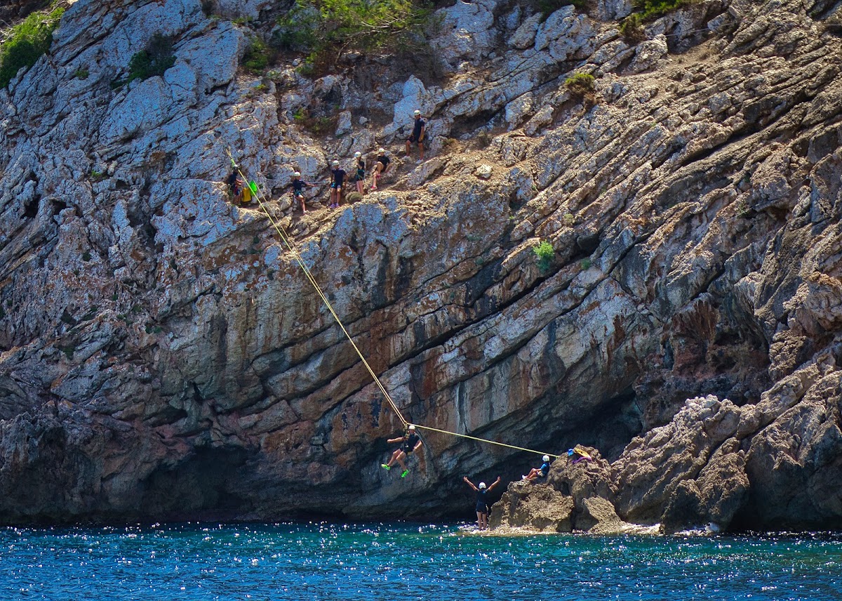 Aventura Mallorca Karakorum Adventure / coasteering canyoning udendørs