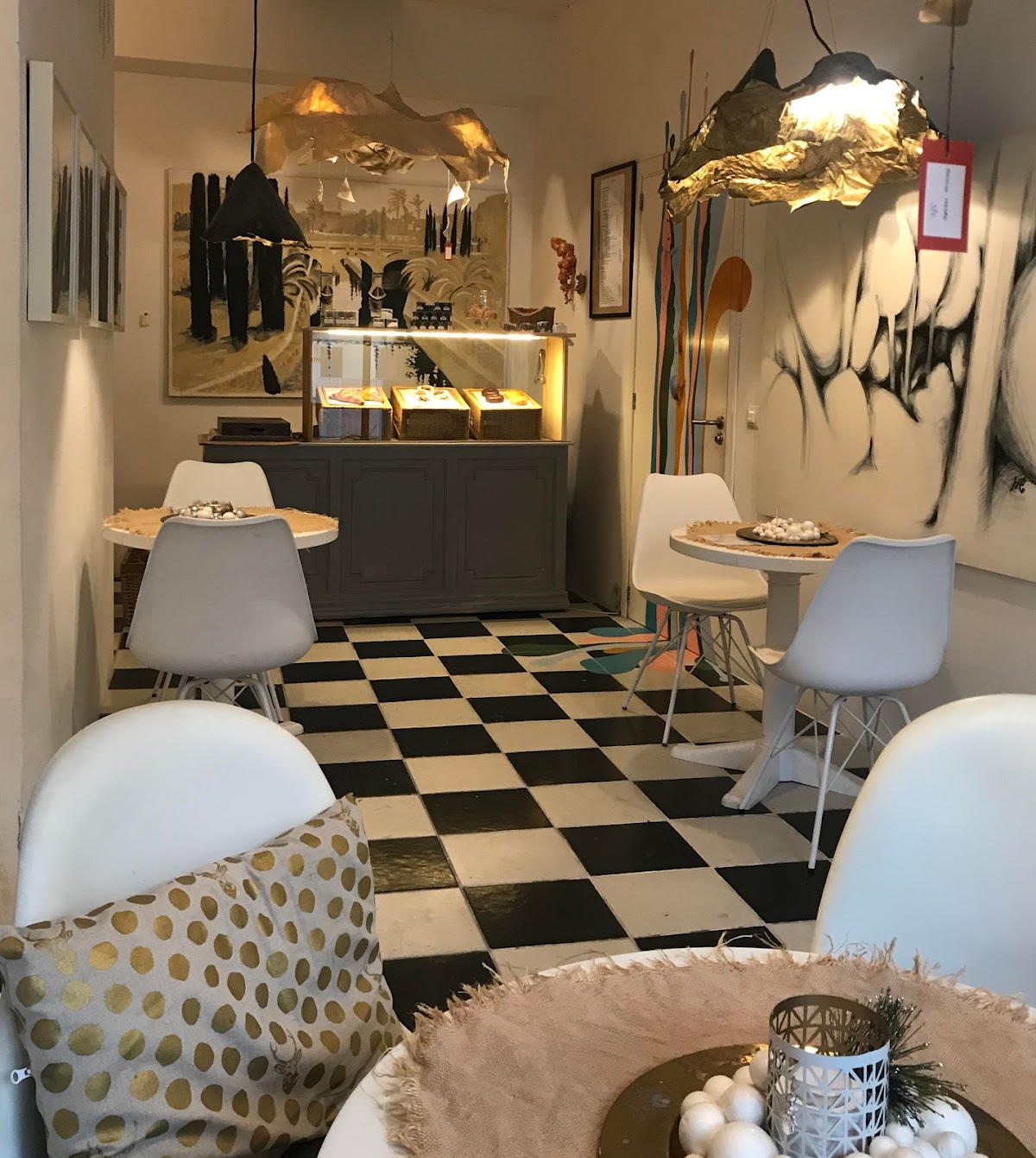 Senseless | Café & Galería de Arte