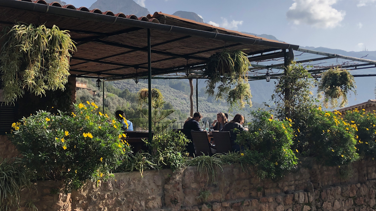 Restaurant Es turó