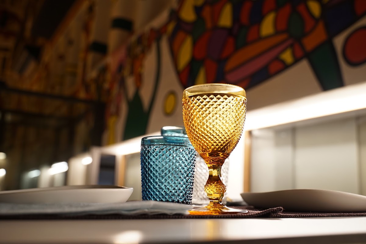 ARTWALL Bar - Restaurante