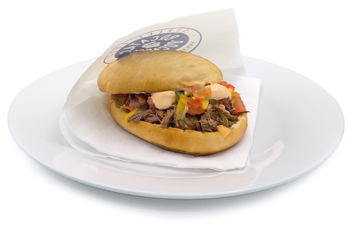 Bocatas y Bocados: Restauration, Food Trucks, Événements, Mariages
