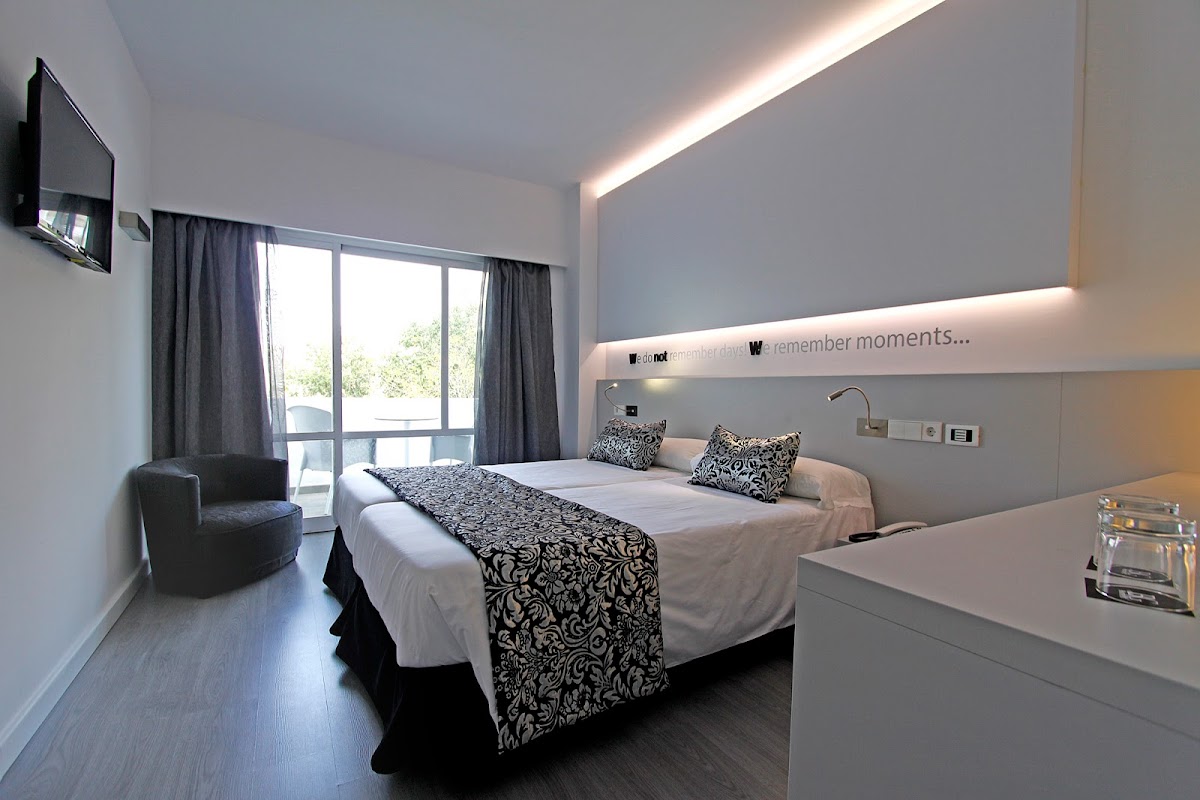 HOTEL BG PAMPLONA