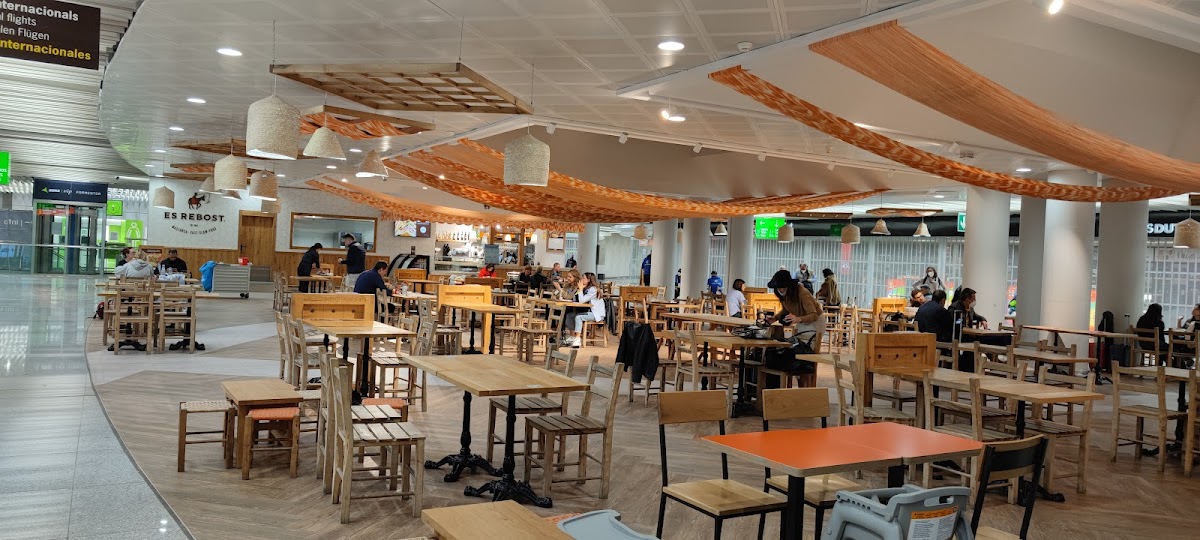 ES REBOST, Aeroporto Palma - Terminal D