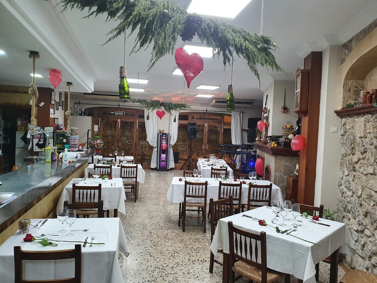 Restaurang Celler Sa Plaça