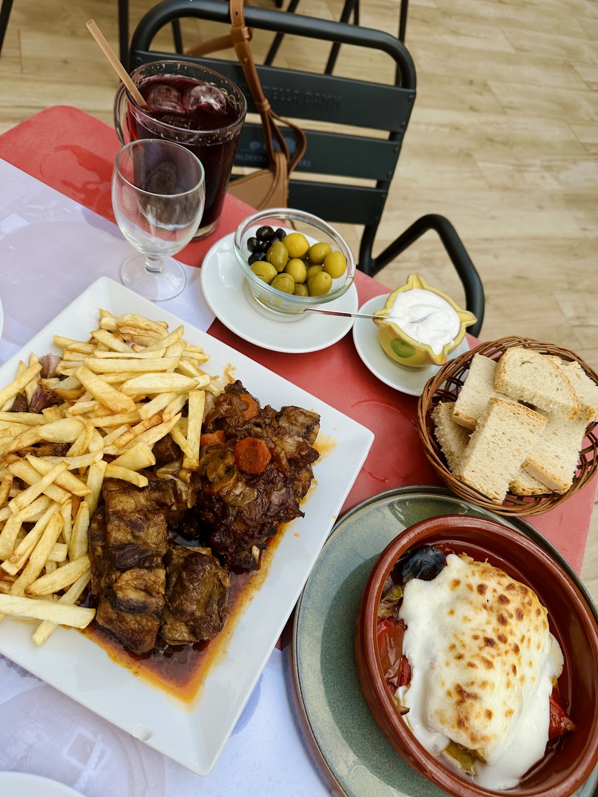 Restaurang Celler Sa Plaça