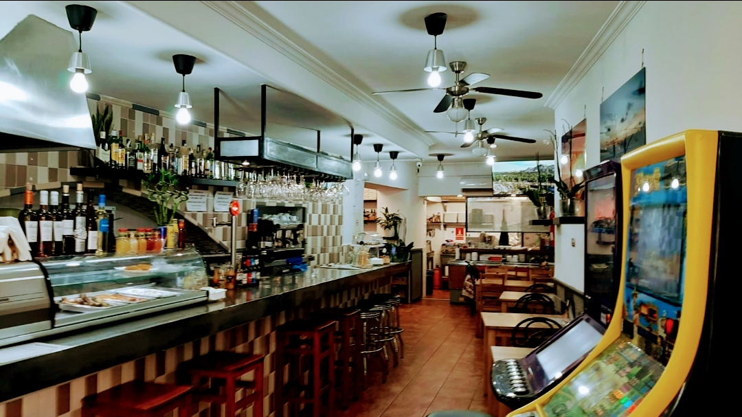 Bar et Restaurant La Puerta