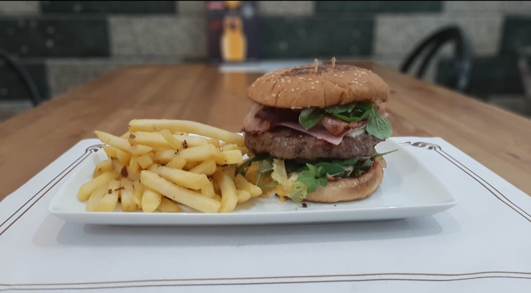 Bar et Restaurant La Puerta