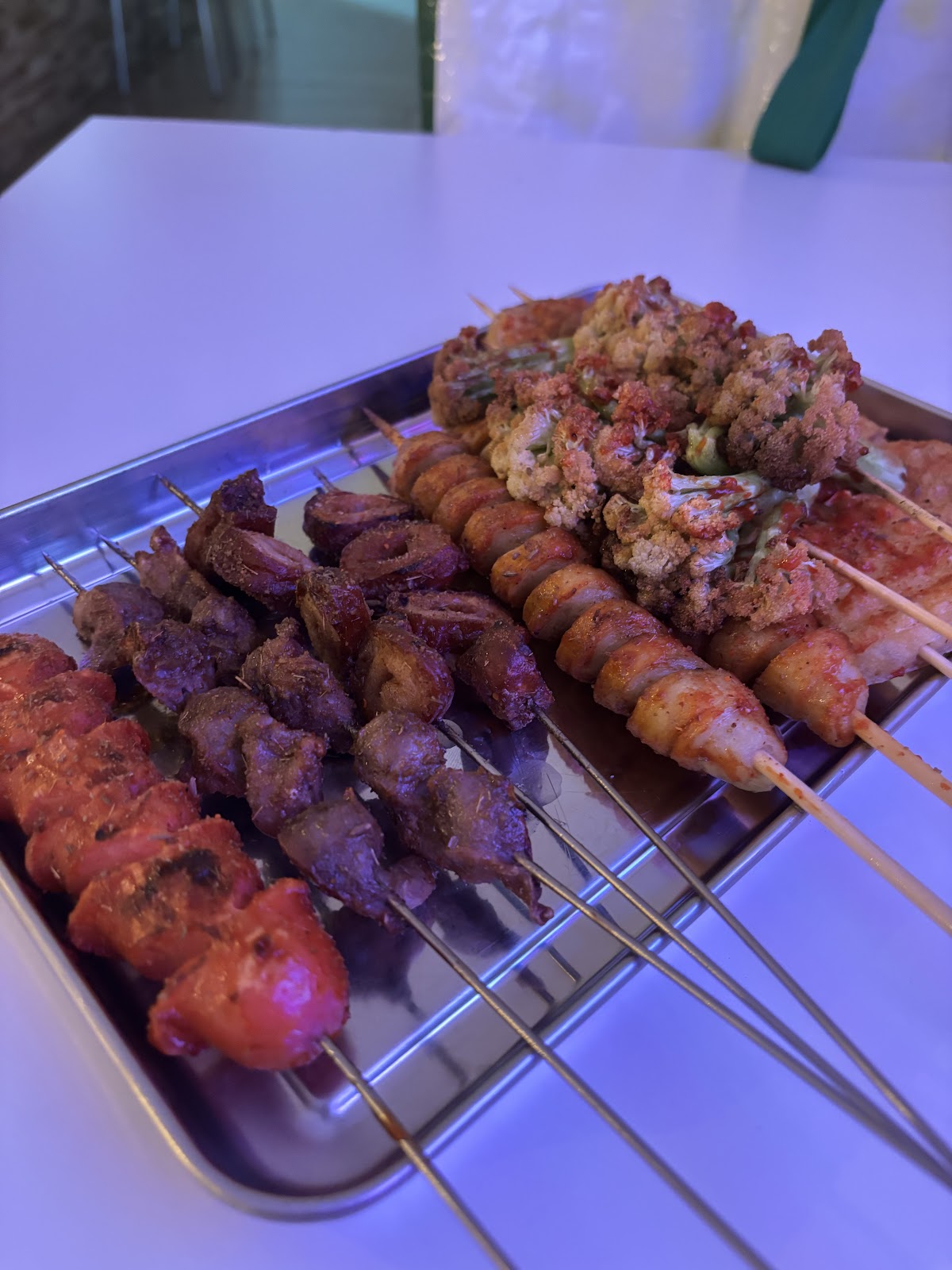 798 BAR CAFETERIA