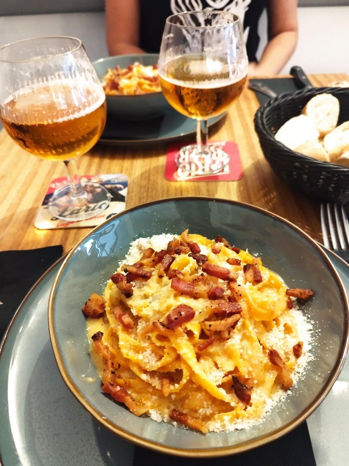 Da Mia - Cafeteria och Bistró
