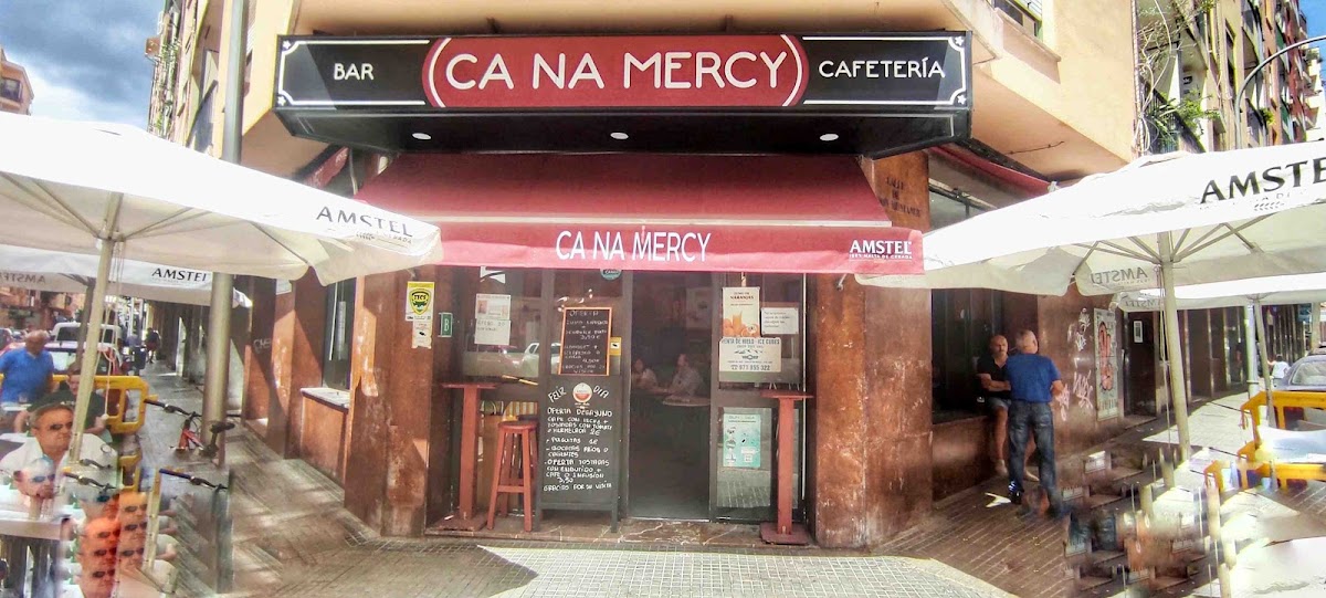 Bar Cafeteria Panaderia Los Azares