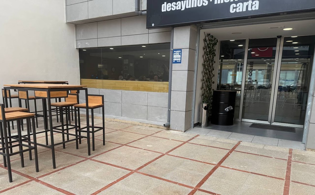 Plató Asima | Kafeteria Restaurang