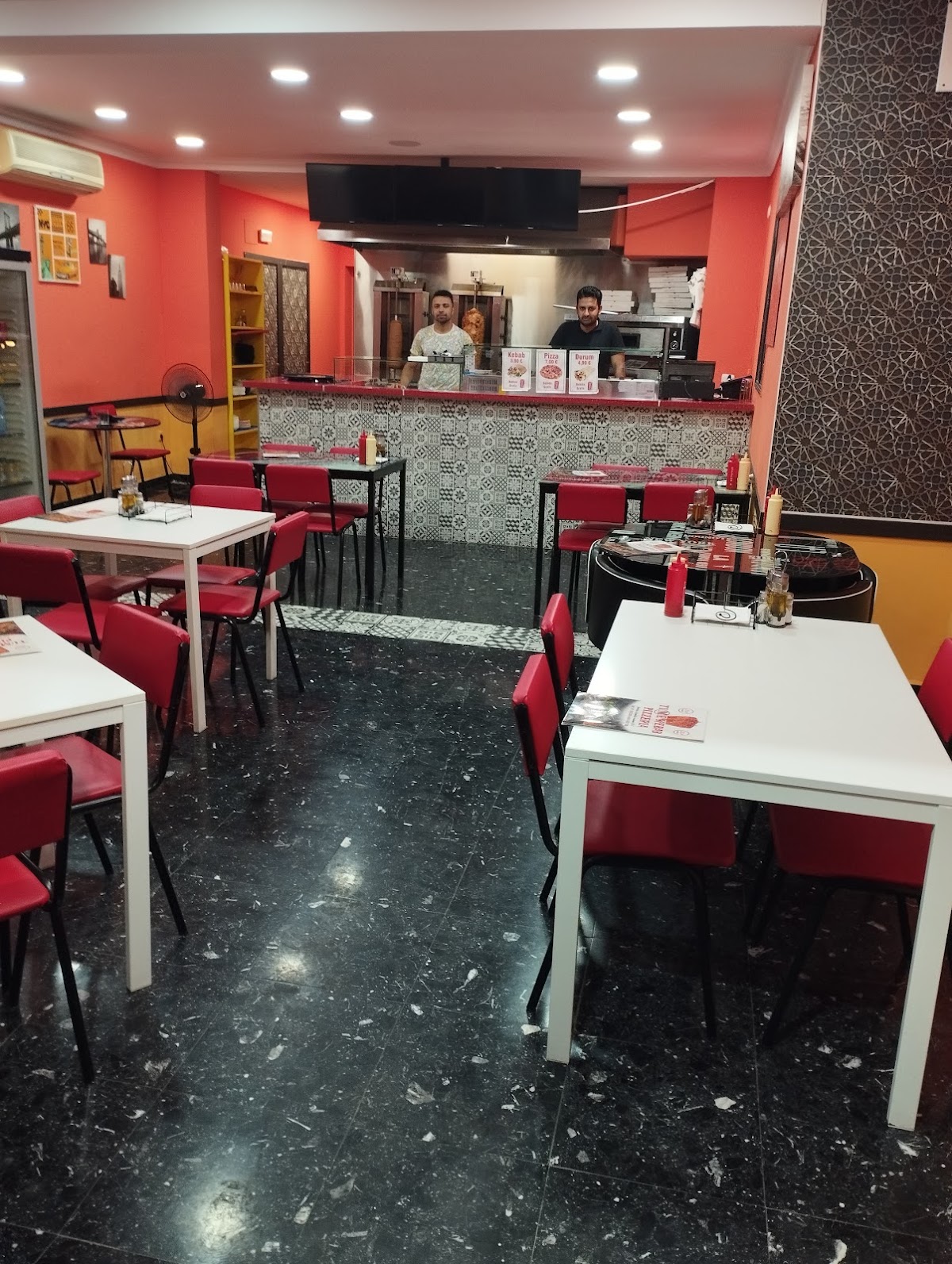 Time kebab pizzería servicio domicilio gratis