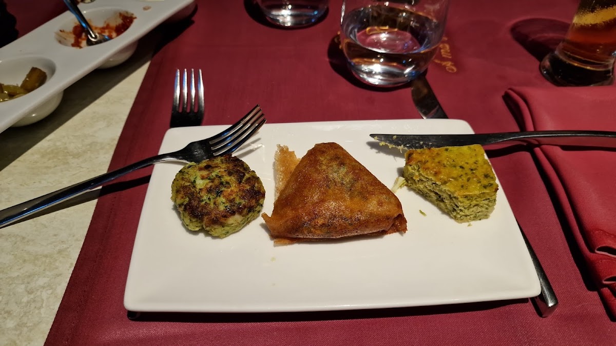 A Ma Maison Restaurant