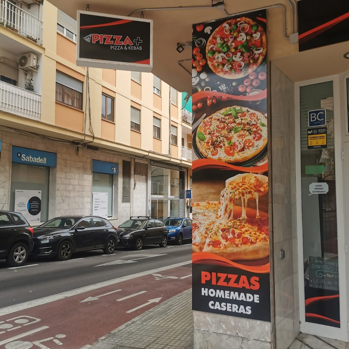 pizza + tyrkisk bar Kebab y Pizza Restaurant