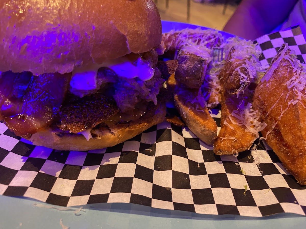 Papá Lolo Burger & Fun