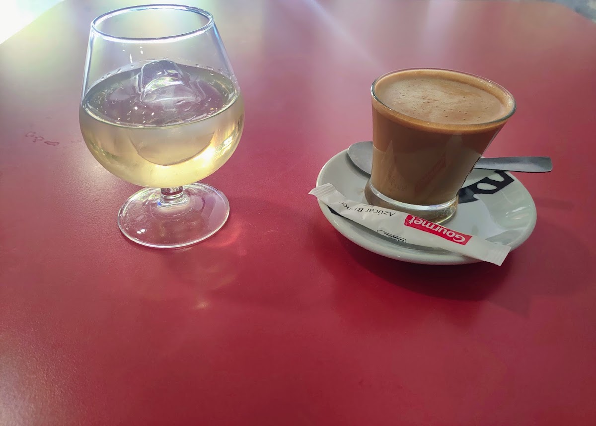 Bar la familia