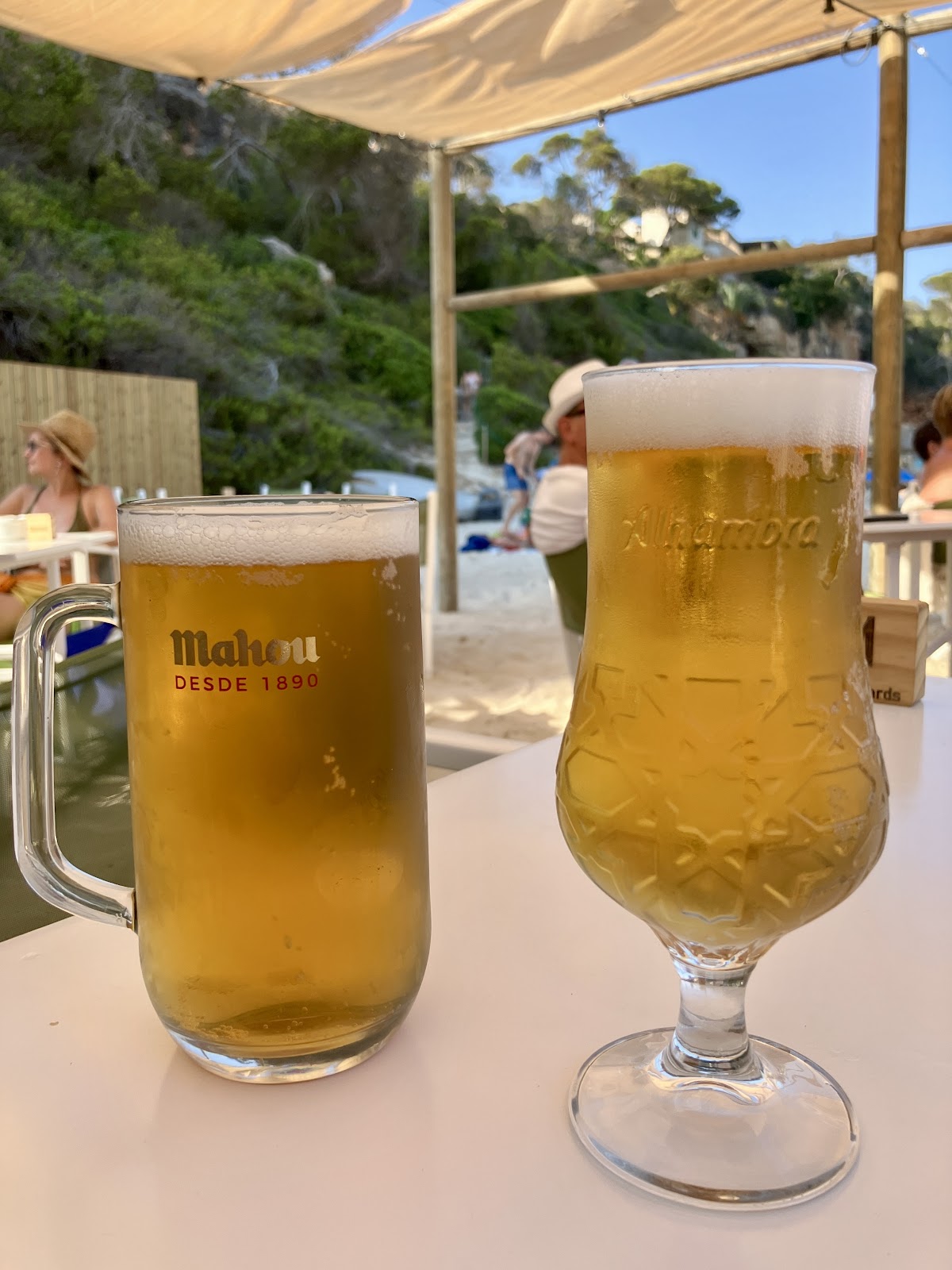 Bar sulla Spiaggia di Cala Llombards
