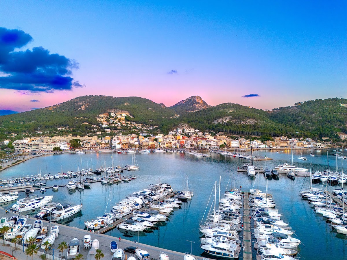 ONLY MALLORCA™ || The Finest Real Estate em Puerto Andratx