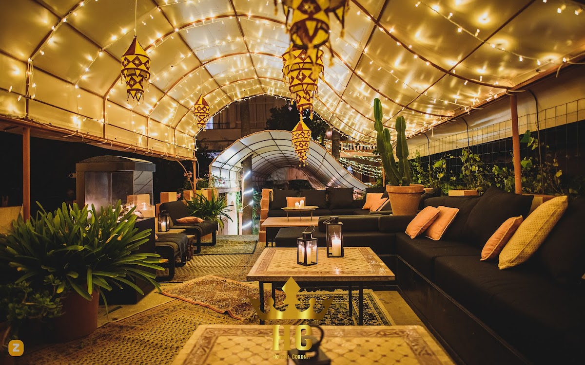 Hostal Corona Sushi & Japas