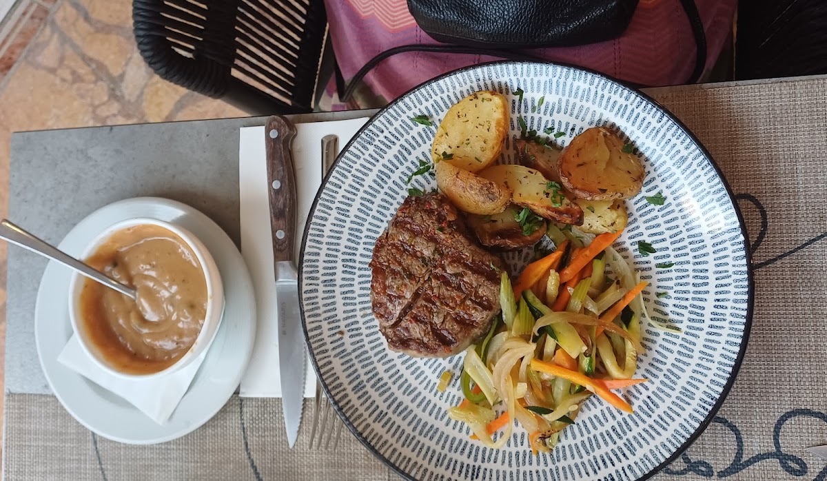 Restaurang alma22