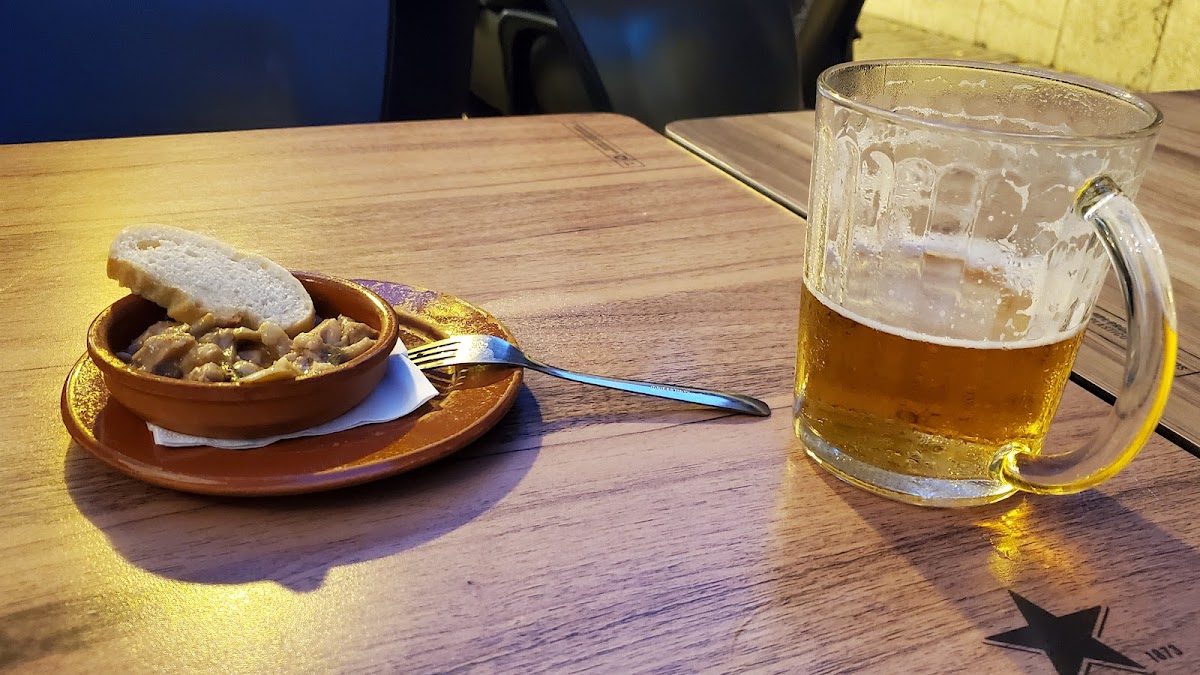 TU BAR, TAPAS Y PAMBOLIS