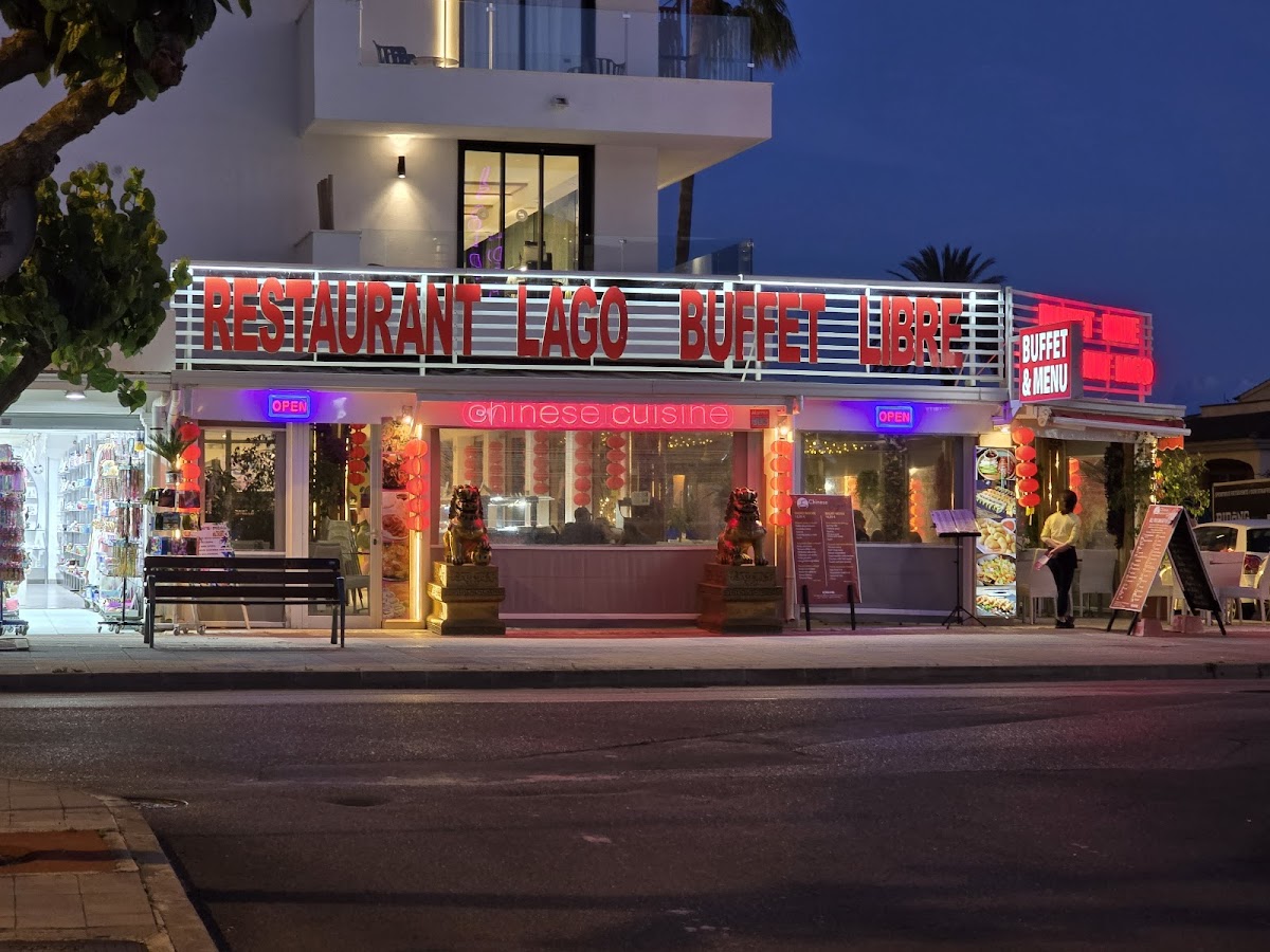 Restaurante Chino lago buffet libre