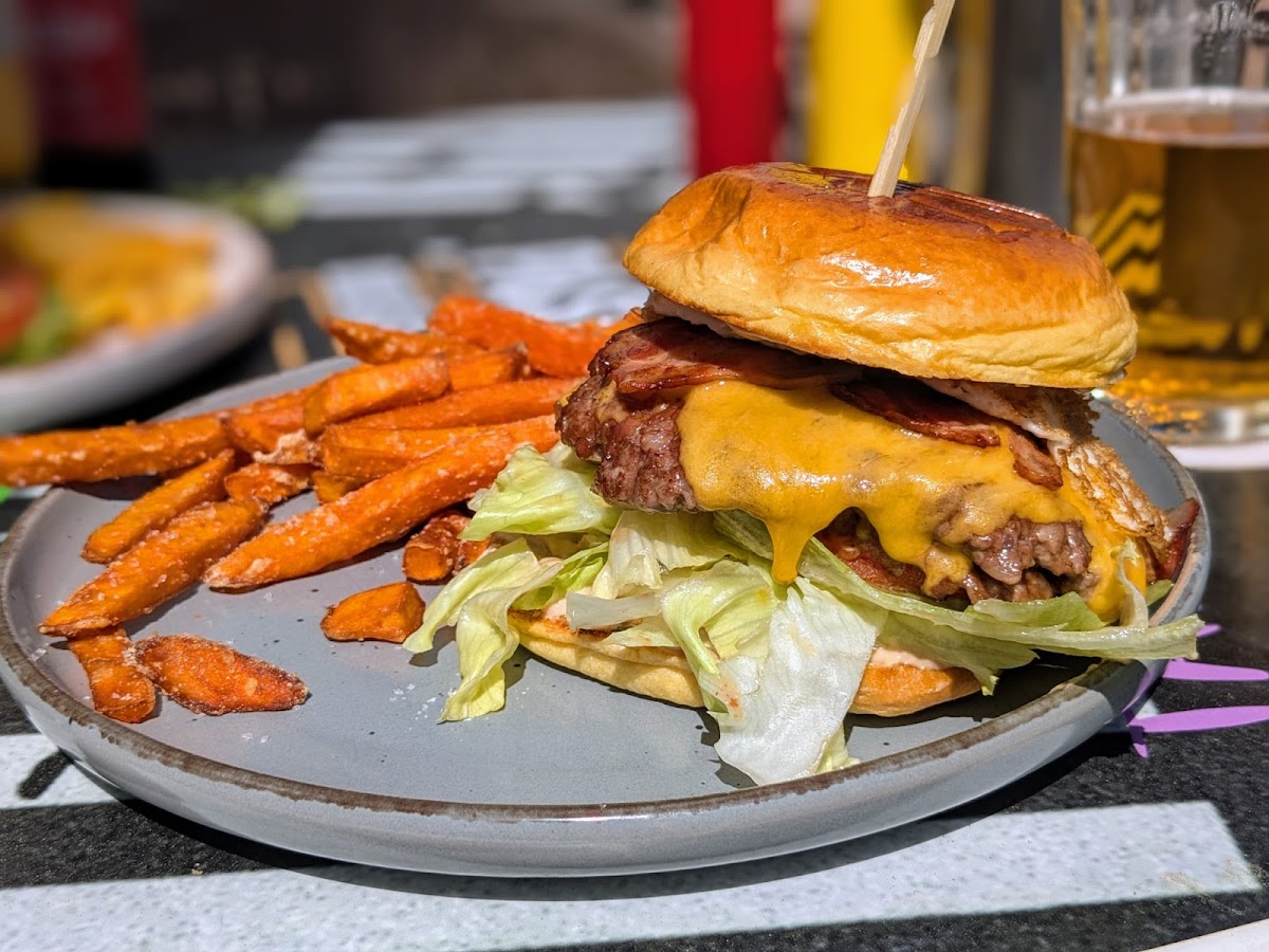 Paso Obligado | Hamburguesas i Alcudia