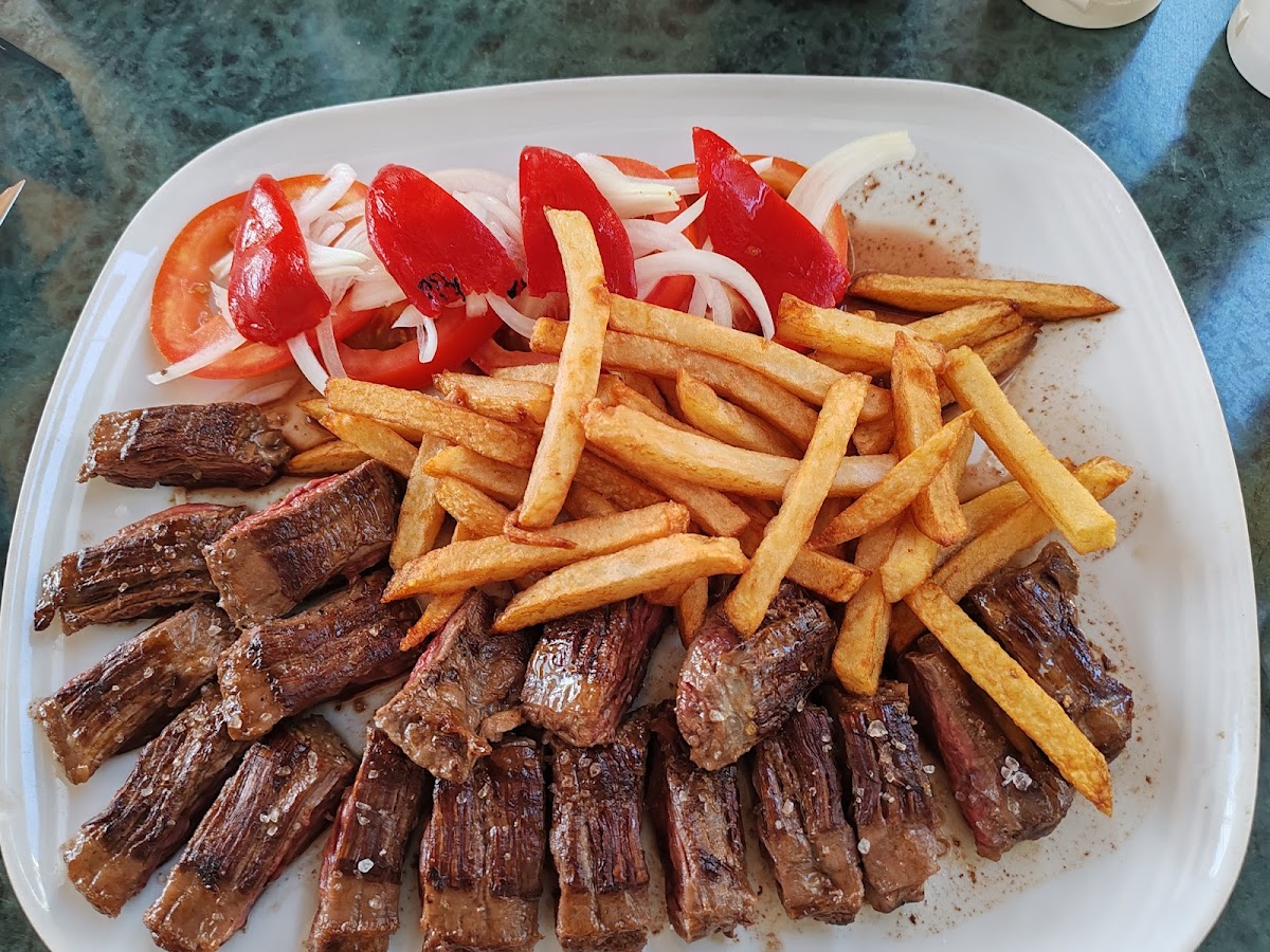 A TU GUSTO, hamburguería