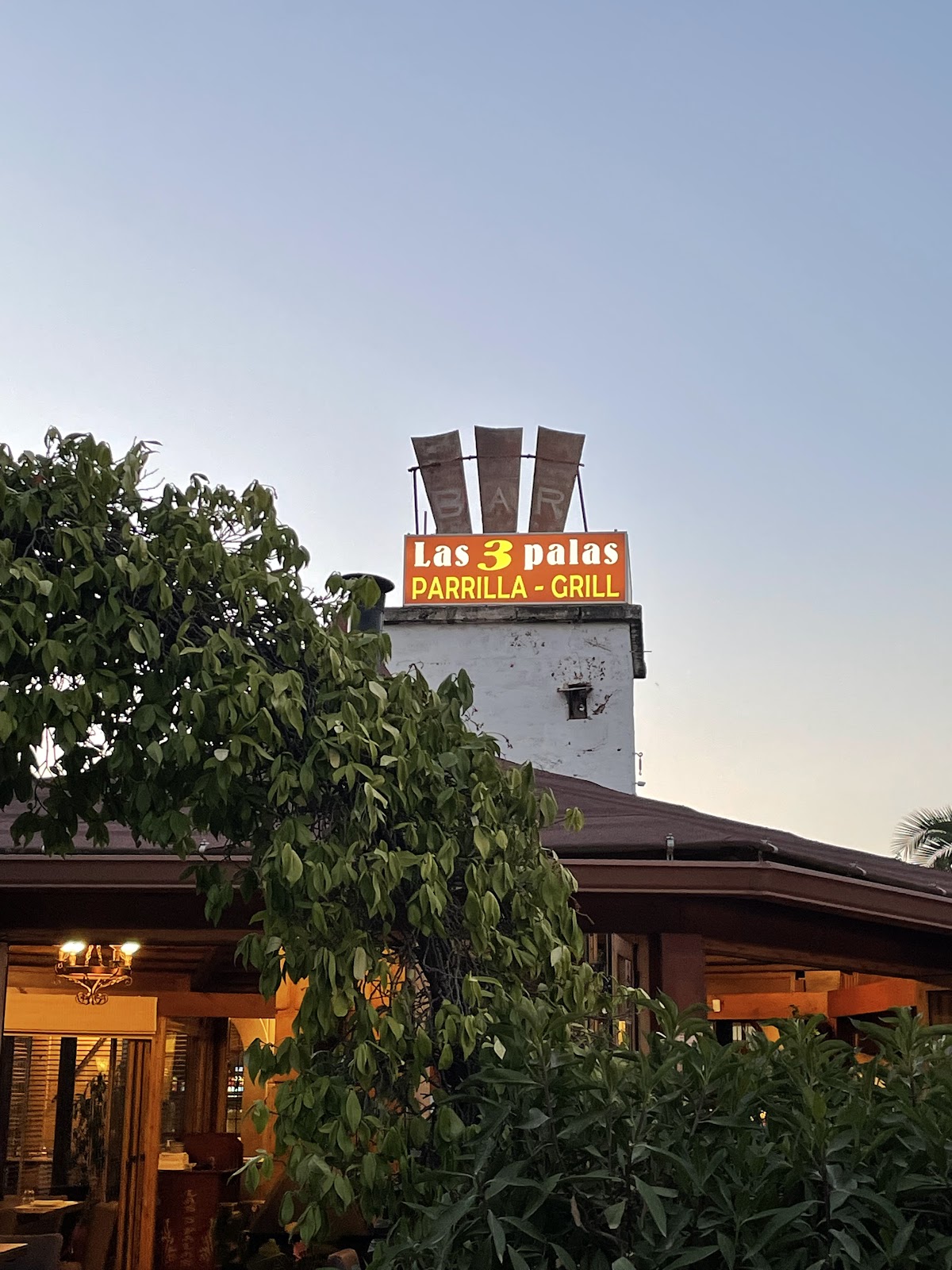 Restaurant las Tres Palas Grill