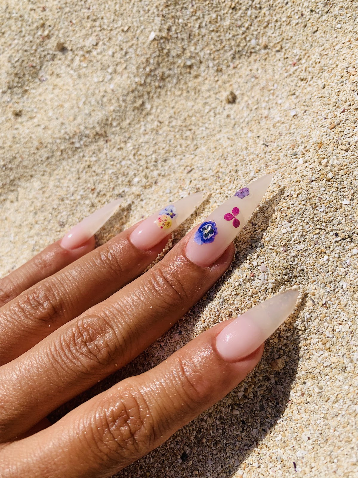 Hecho por Ahyoka Nails
