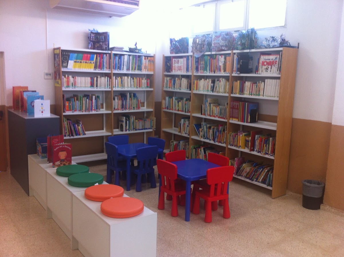 Kommunebibliotek Son Ximelis