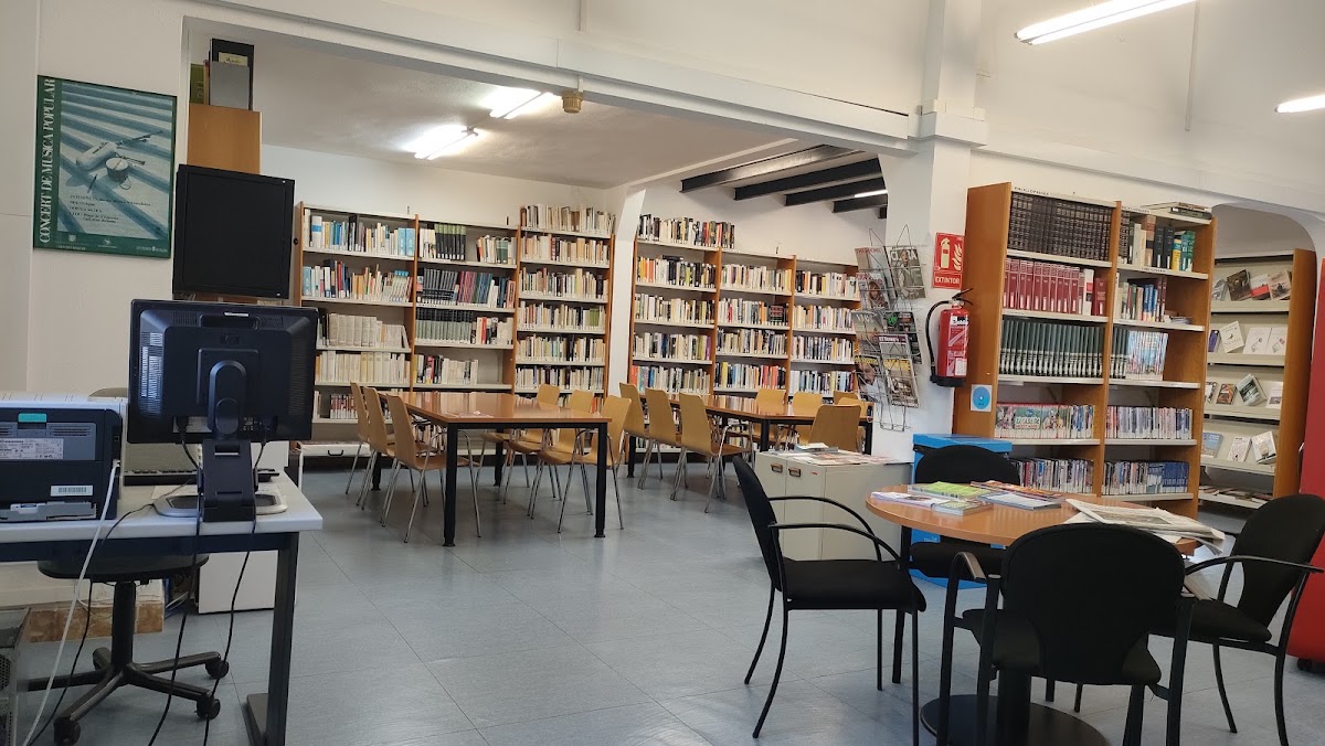 Biblioteca Municipal Sant Jordi
