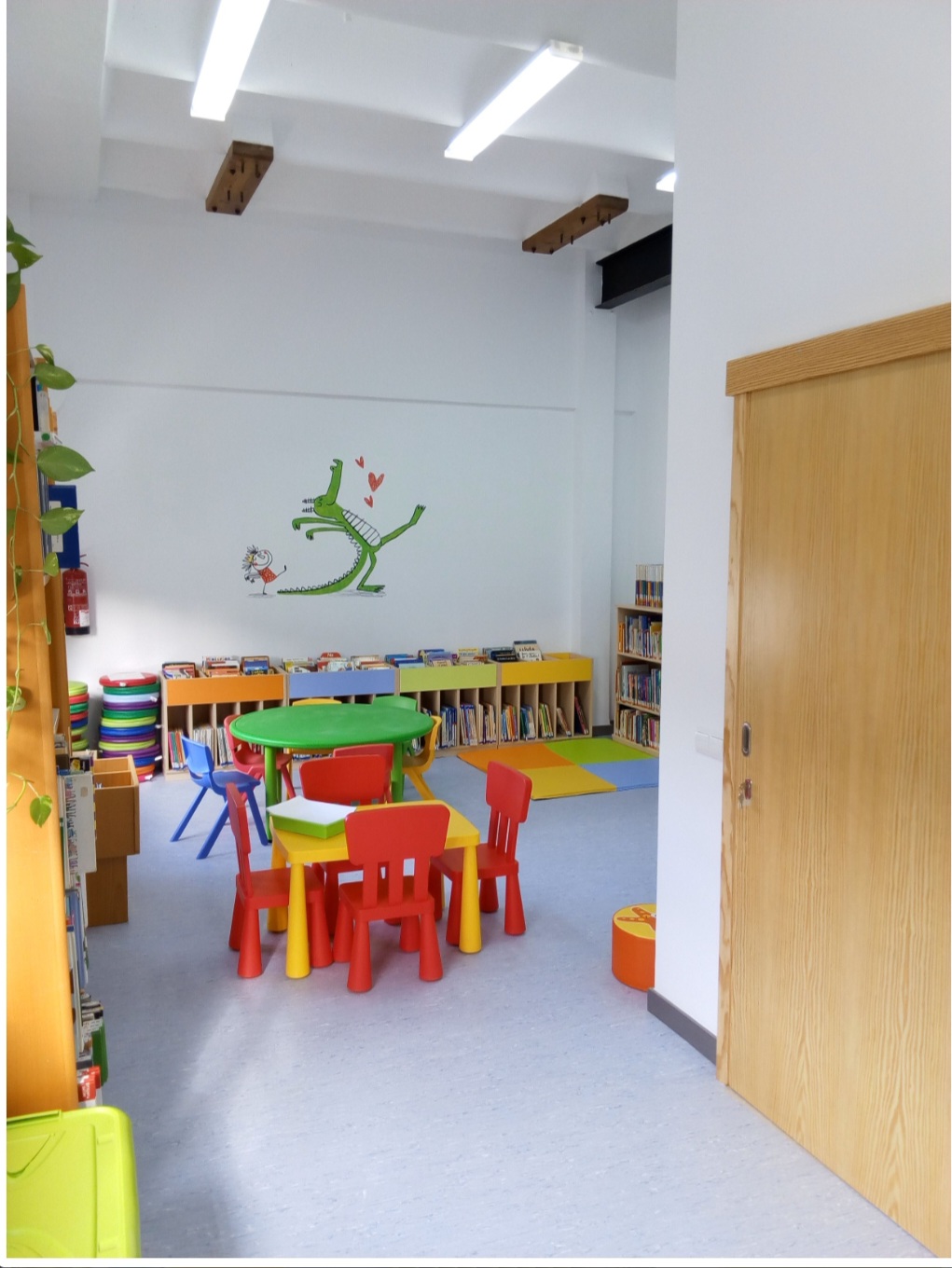 Biblioteca Municipal Sant Jordi